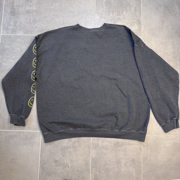 Nirvana Men’s Oversized Smiley Face Sweatshirt Charcoal Color Long Sleeve L/ XL - Picture 7 of 8
